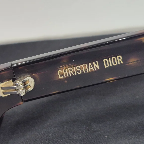 DIOR Womens Sunglasses, Dior Signature S9U, Tortoise Shell Sunglasses, Authentic - Picture 7 of 8